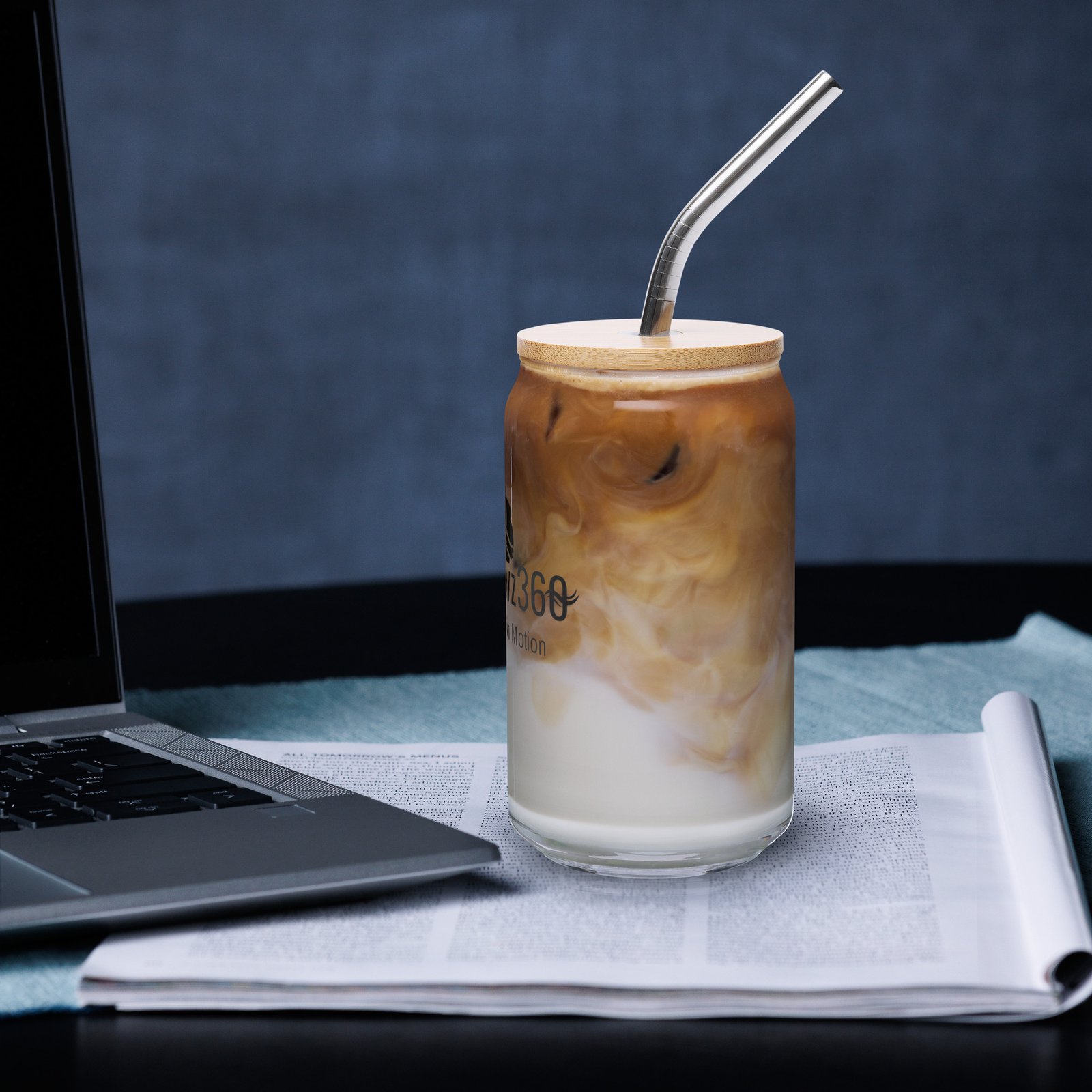 Can-shaped glass, Blessing in Motion, B2 - Image 3